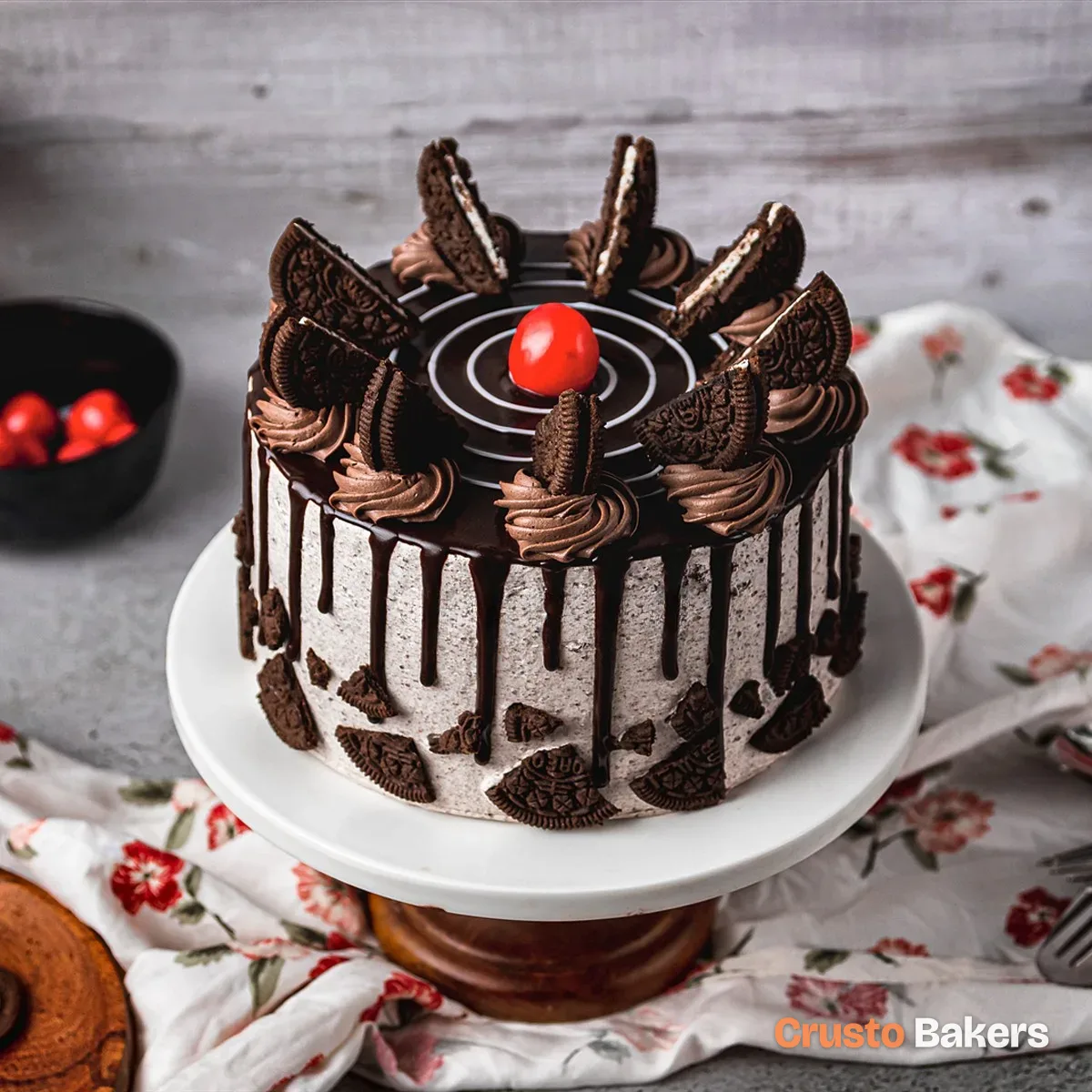 Oreo Drip cake design